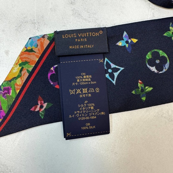 ❌❌ LOUIS VUITTON Garden Bandeau Silk Scarf BB LV Blue Roses Monogram flowers NEW - Picture 4 of 10